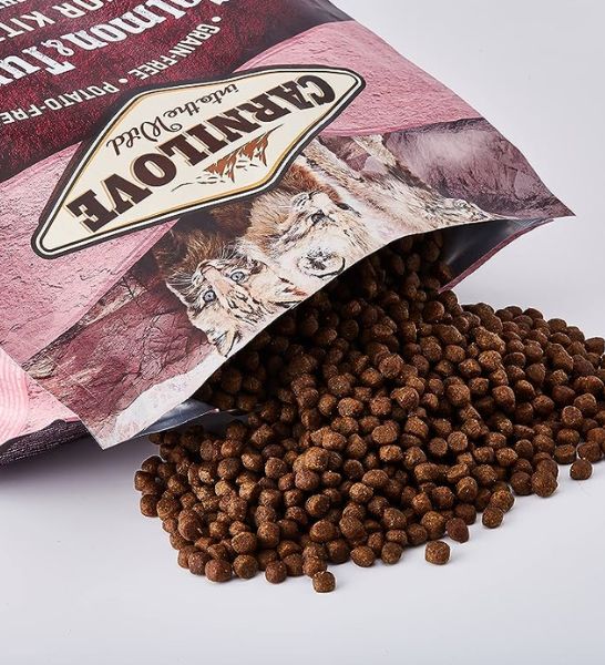 Carnilove Salmon & Turkey for Kittens Dry Food